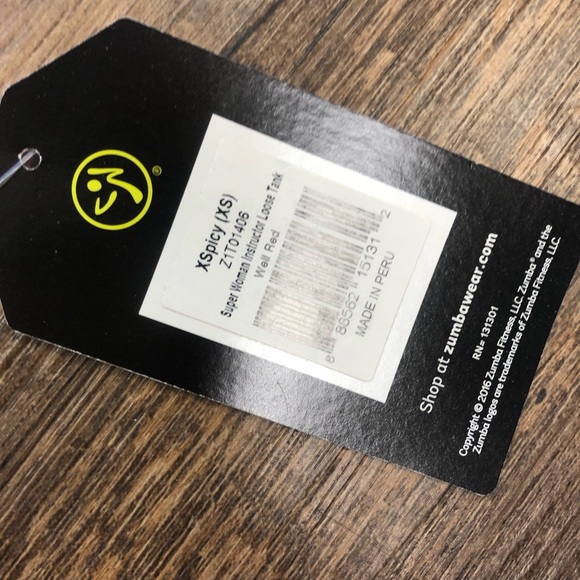 Zumba instructor loose tank - Picture 3 of 3